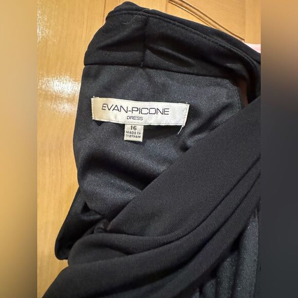 Evan Picone Black Halter Top V-Neck Plus Size Dress SZ 16 - Picture 6 of 6